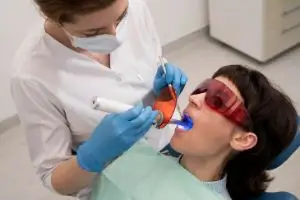 Качество лечения зубов зависит во многом от технического оснащения стоматологии.